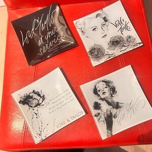 Lord & Taylor Tidbit Glass Plate Set w/Box